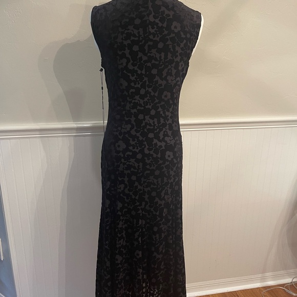 Tommy Hilfiger Velvet Dress NWT Size 4 - Picture 6 of 10